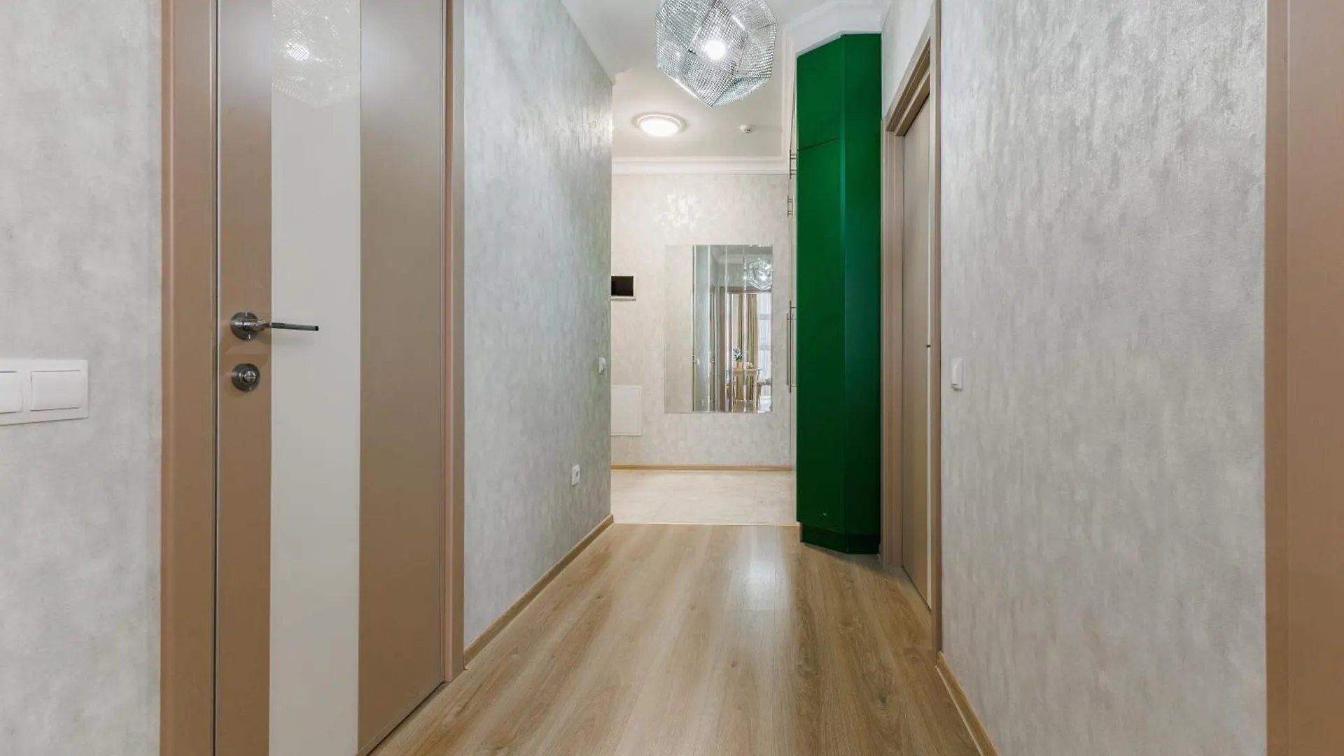 Евродвушка На Мангилик Ел, Рядом С Expo В Жк Orynbor Towers Apartment Nur-Sultan