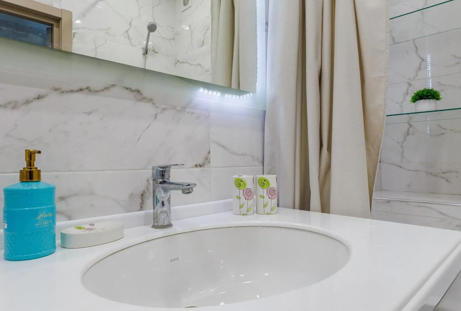 Евродвушка На Мангилик Ел, Рядом С Expo В Жк Orynbor Towers Apartment Nur-Sultan  Kazakhstan