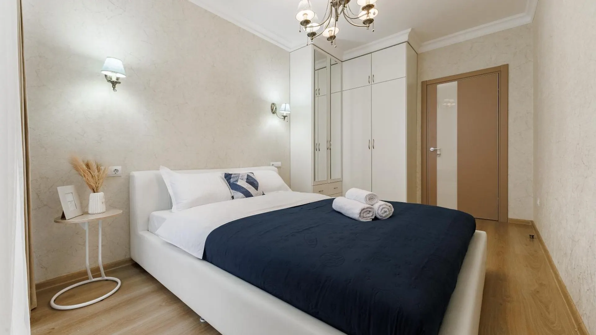 Евродвушка На Мангилик Ел, Рядом С Expo В Жк Orynbor Towers Apartment Nur-Sultan  Kazakhstan