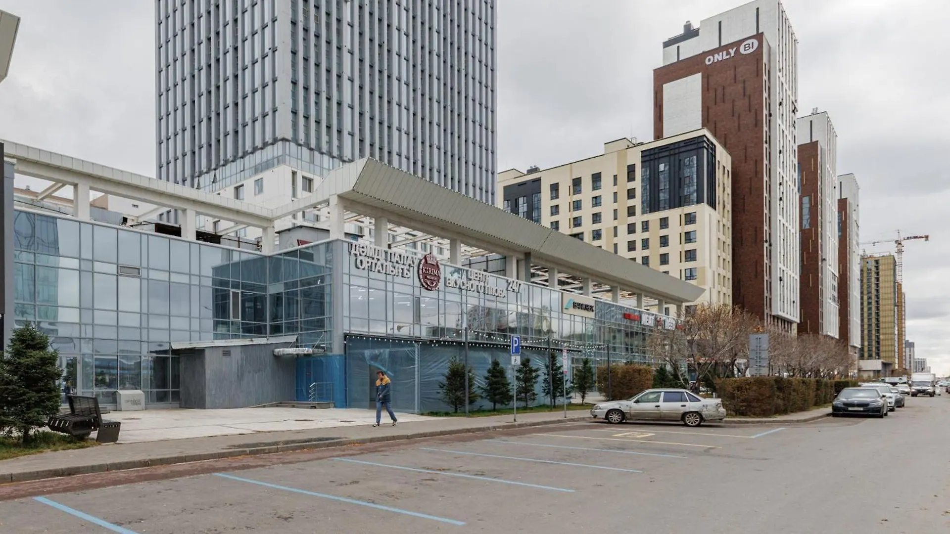 아스타나 Евродвушка На Мангилик Ел, Рядом С Expo В Жк Orynbor Towers 아파트